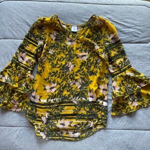 Cabi Yellow Floral Bell‎ Sleeve Blouse Top M